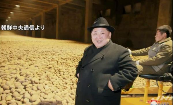 【感涙】金正恩氏大量のじゃがいもを前に可愛い満面の笑みwwww