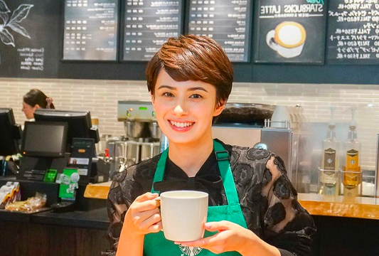 【唖然】スタバ店員「コーヒーのサイズはどうしますか？」ワイ「・・・」