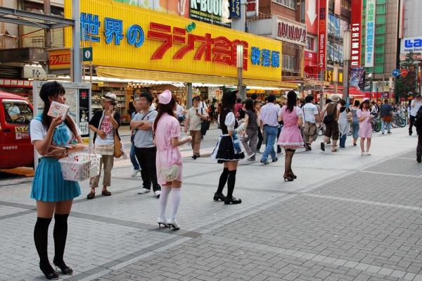 【悲報】ワイ、秋葉原の地下アイドルにハマりそうｗｗｗｗｗ