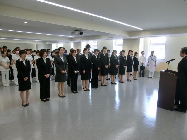 【ま～ん】某市役所さん、新規採用者28人のうち女24人男4人ｗｗｗｗ