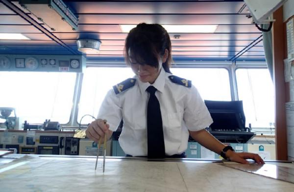 【閲覧注意】『航海士』とかいう職業があまりにもブラック過ぎて笑えない件についてｗｗ ｗｗ ｗｗ