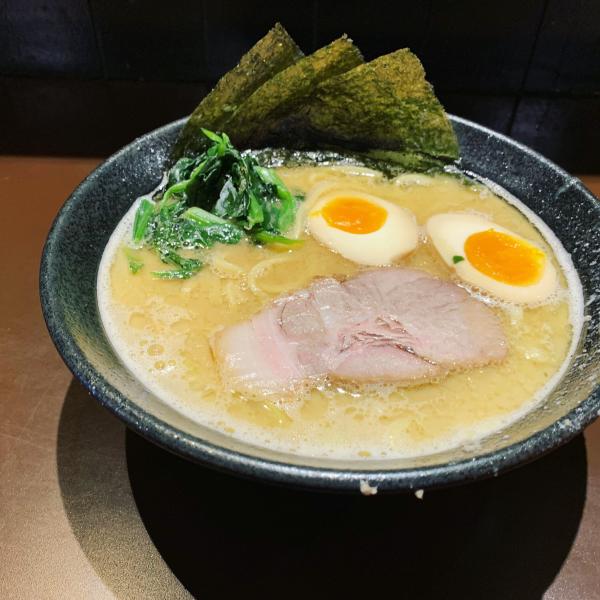 【朗報】彡(ﾟ)(ﾟ)、ラーメンになるｗｗｗｗｗｗ