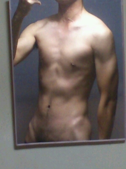 筋トレ始めて3ヶ月のワイの身体を見てくれｗｗｗｗｗ