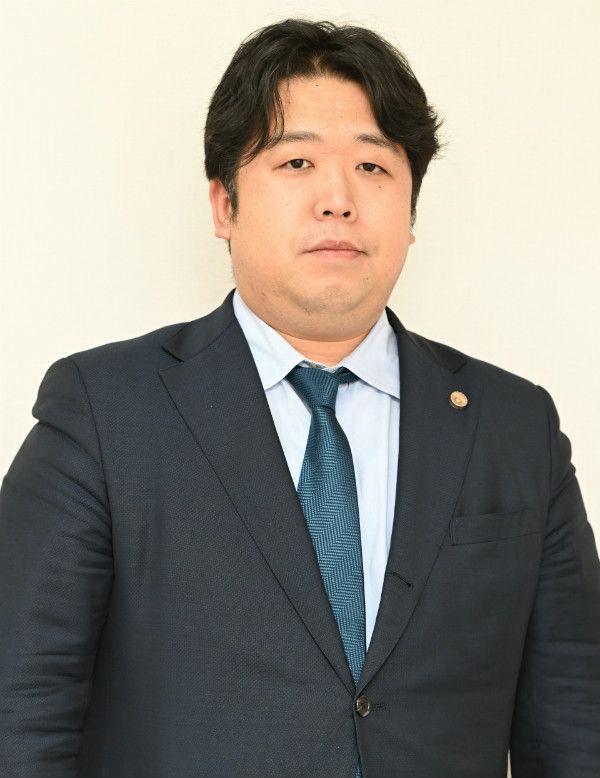 【悲報】唐沢貴洋さん、やせ細ってしまう