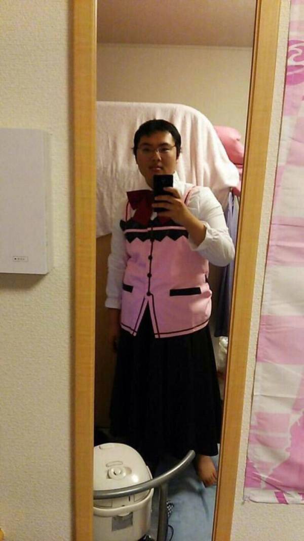 【画像】JCの妹からココアちゃんのコスプレ写真送られてきたｗｗｗ