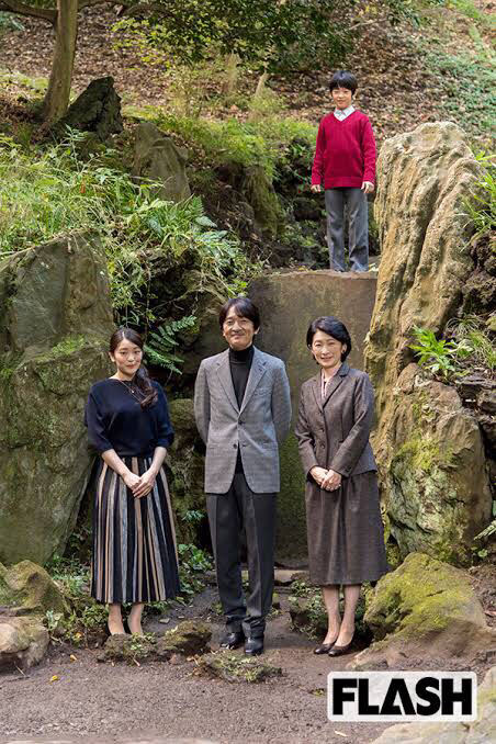 悠仁「…ﾈﾝﾀﾞﾜ」 眞子「！？」