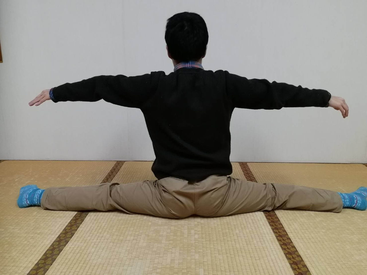 【悲報】 syamu、身体が柔らかすぎて炎上ｗｗｗｗ