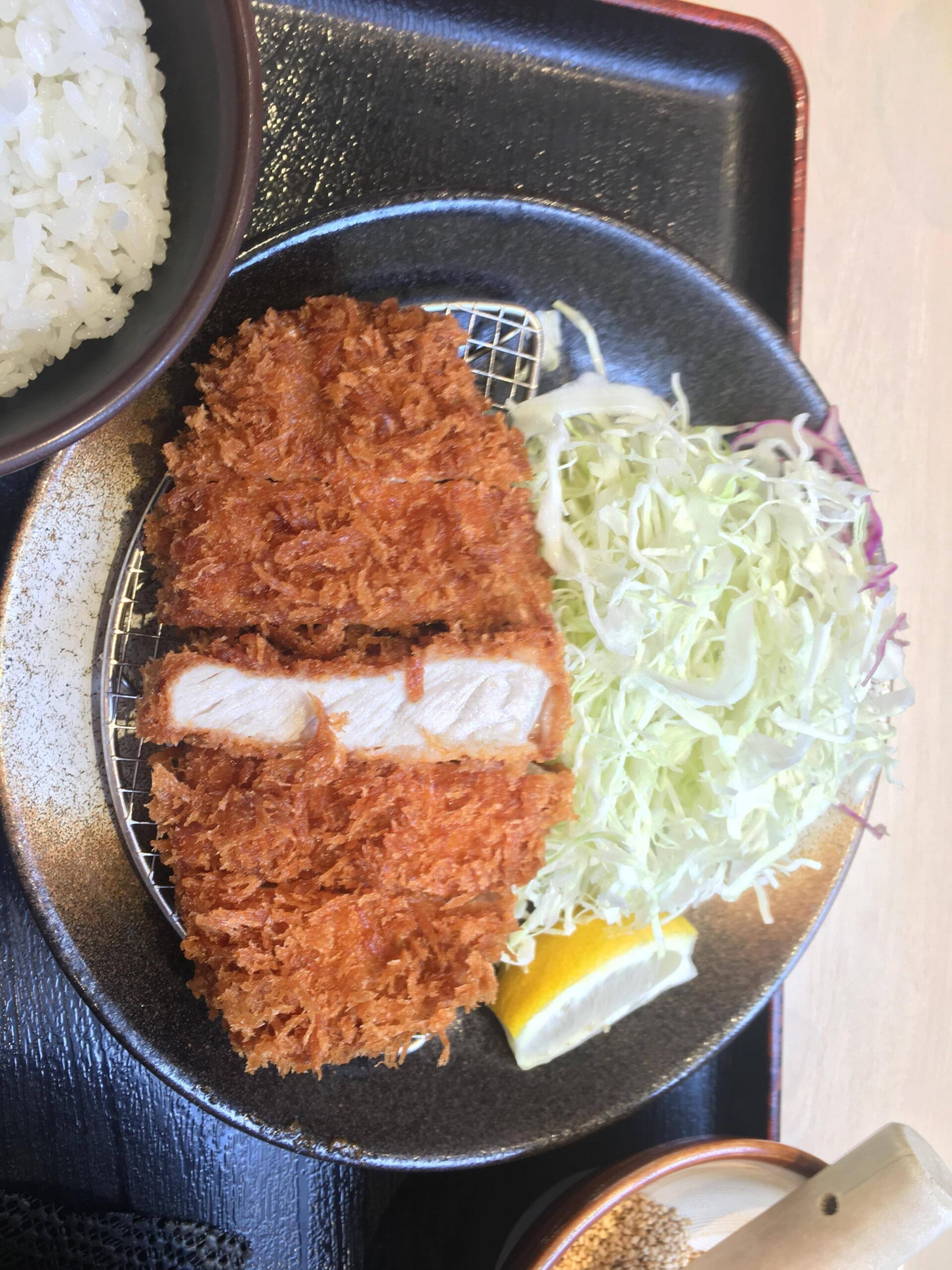 【画像】超高級トンカツ屋来たw