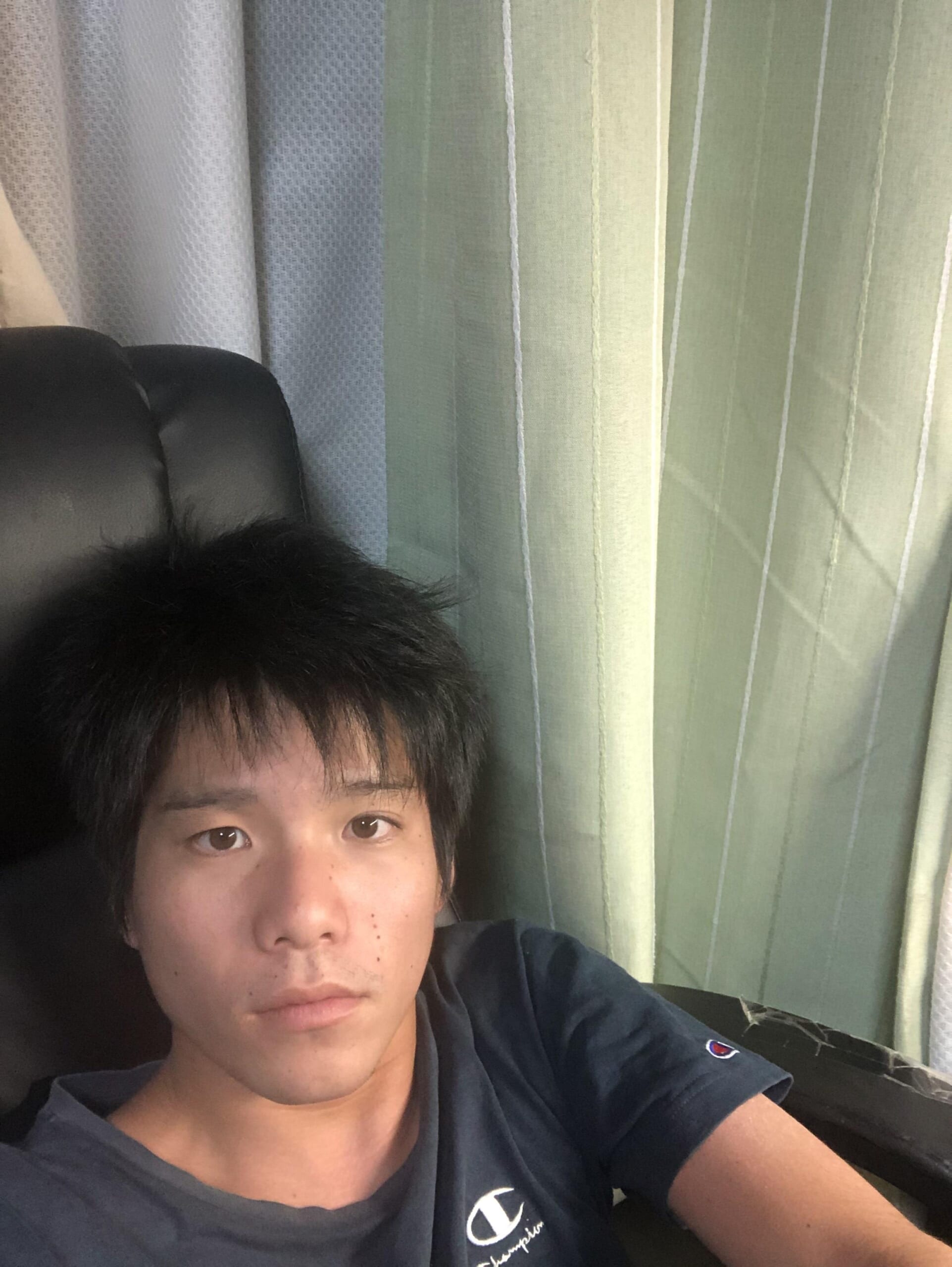 深夜やから顔晒す、評価してくれｗｗｗ