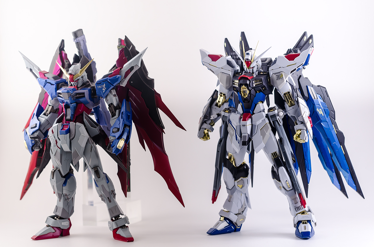 最近の若者ってこういうガンダムが好きらしいな！ｗｗｗ