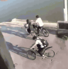 【画像】まんさん「私またなんかやっちゃいました？w」