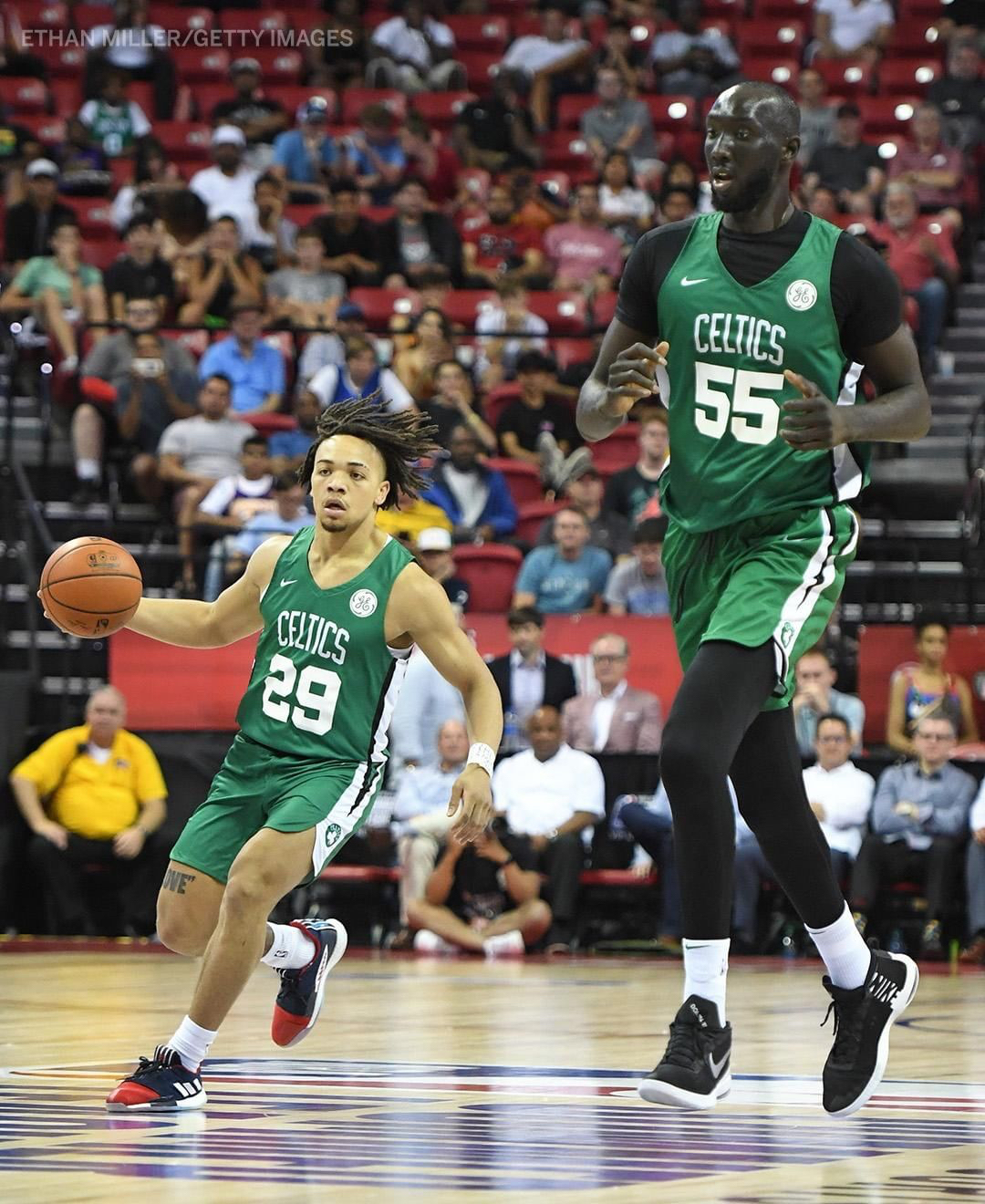 バスケ部「ﾊｱﾊｱ…必死に努力して全国出たぞ！」200cm超え黒人「そう…（虐殺）」