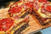 【画像】アメリカ人「ピザも食いたいけどハンバーガーも食いたいなぁ…せや！」