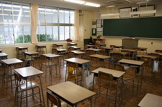 【驚愕…】偏　差　値　5　5　く　ら　い　の　自　称　進　学　校　に　あ　り　が　ち　な　こ　と