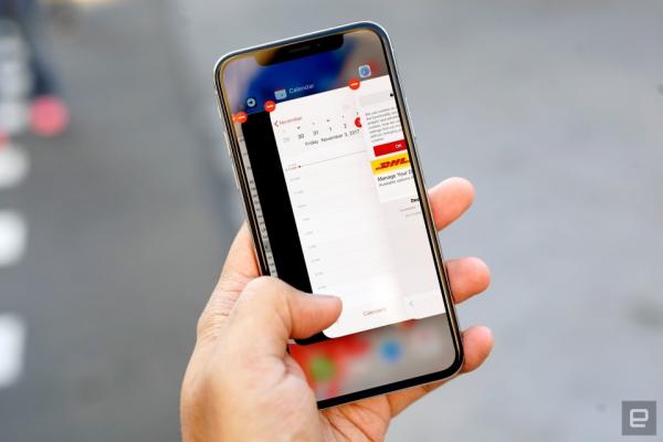 【朗報】ワイ、iphoneXを買って一週間過ごすも特に不満無しｗｗｗｗｗ