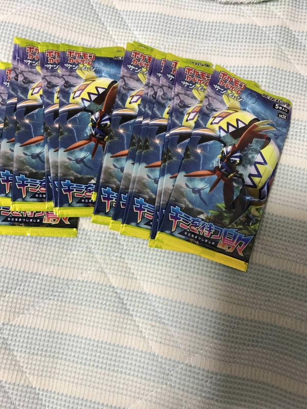 【速報】今はやりのポケモンカード買ってきたからデッキ組むンゴｗｗｗｗｗｗｗｗ