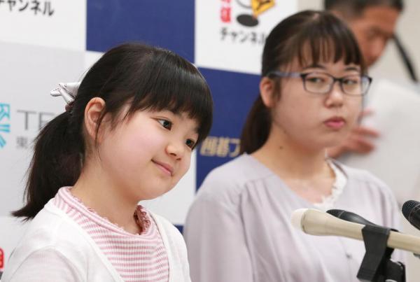 【画像】１０歳の仲邑菫初段、１６歳の大森初段に敗北　ほろ苦デビュー戦ｗｗｗｗｗｗｗ