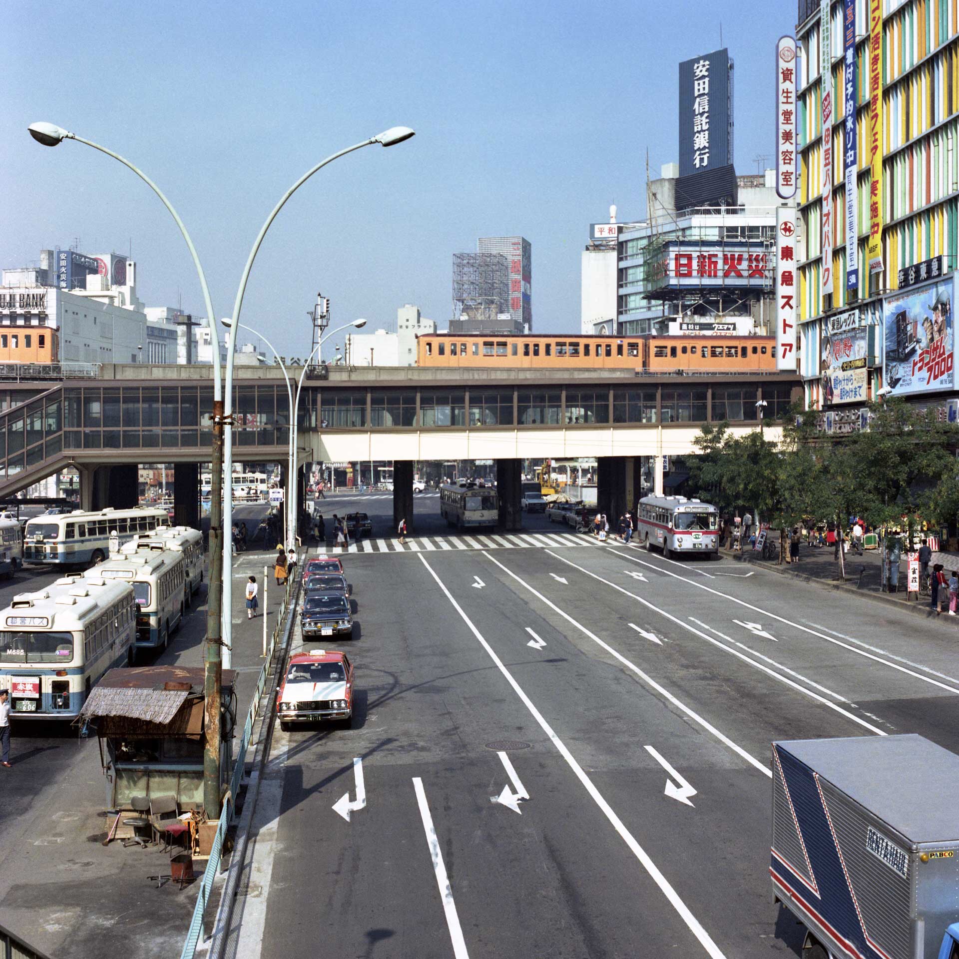 【画像】４４年前の東京www