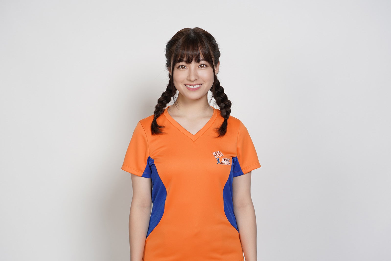 【画像】橋本環奈さん、くびれがハッキリとわかる服を着る！ｗｗｗ