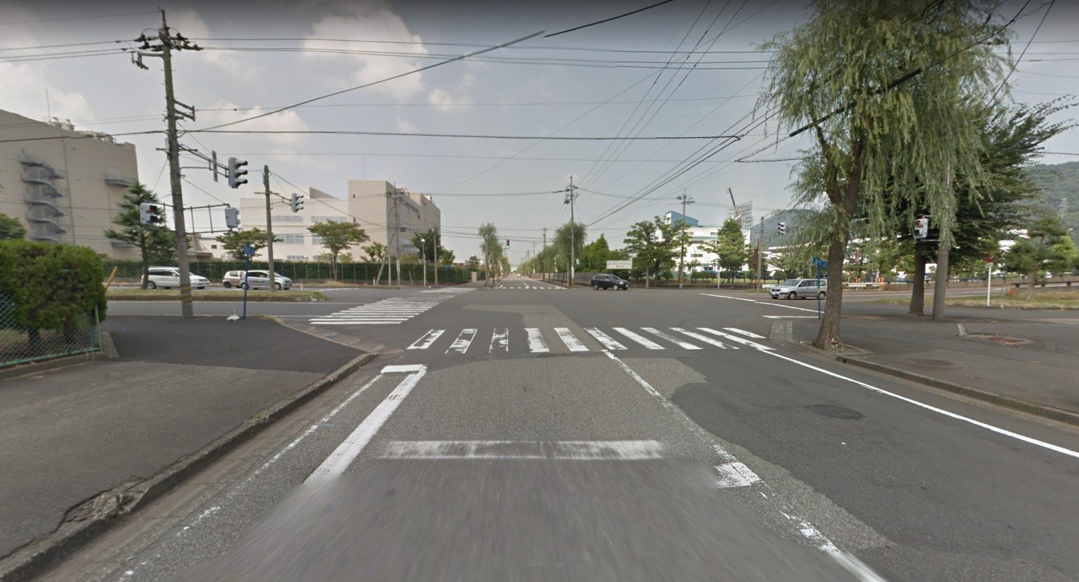 【運転】地元に初見殺しな道路ある？この画像は近所の左折トラップ